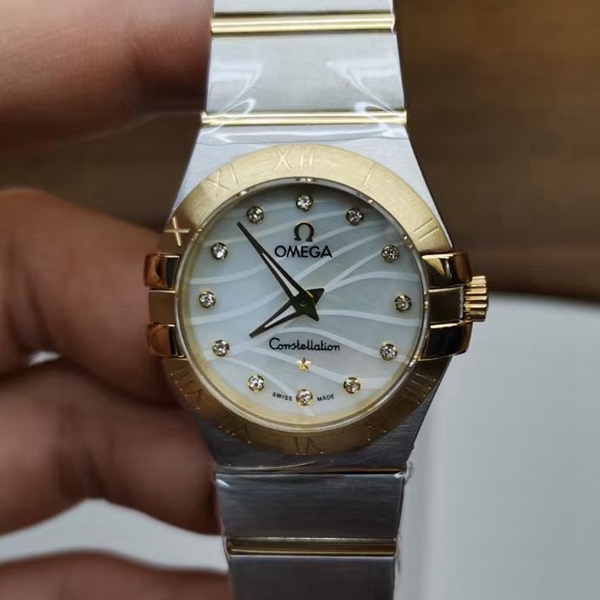 オメガ時計正面デザイン